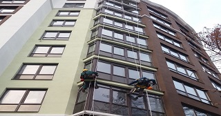 Установка крыши на балкон Чернушка цена от 1060 руб. м/2.